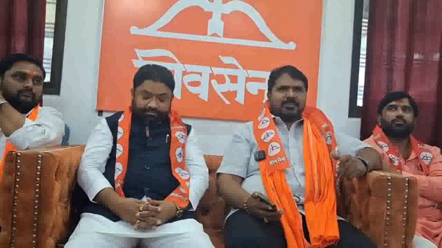 लोकसभा व विधानसभा निवडणुकीत शिंदे शिवसेनेची गरज वाटली होती का?शिवसेनेचे जिल्हा प्रमुख ब्रम्हाजी केंद्रेचा सवाल