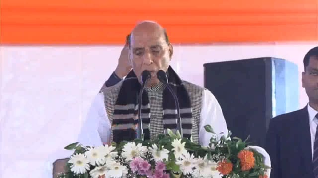 ➡️.......लखनऊ में रक्षामंत्री राजनाथ सिंह ने कहा कि वीरांगना ऊदा देवी पासी का उदाहरण सामने है!!
देशभक्ति को जाति और धर्म में नहीं बांधा जा सकता है!!
वीरांगना ऊदा देवी ने दलित महिलाओं को 1857 के स्वतंत्रता संघर्ष में शामिल होने के लिए संगठित किया!!