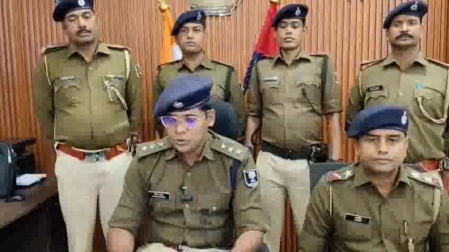 पटना, मनेर Dy SP ने NH 30 से टॉप 10 अपराधियों  को गिरफ्तार किया.