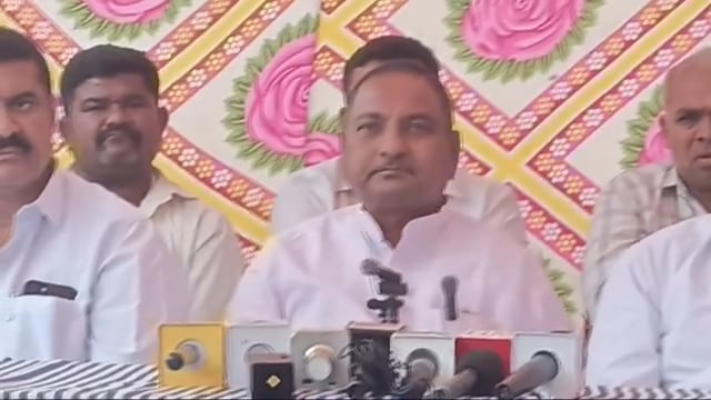 ही निवडणूक दहशतवाद आण्यायाच्या विरुद्ध आहे