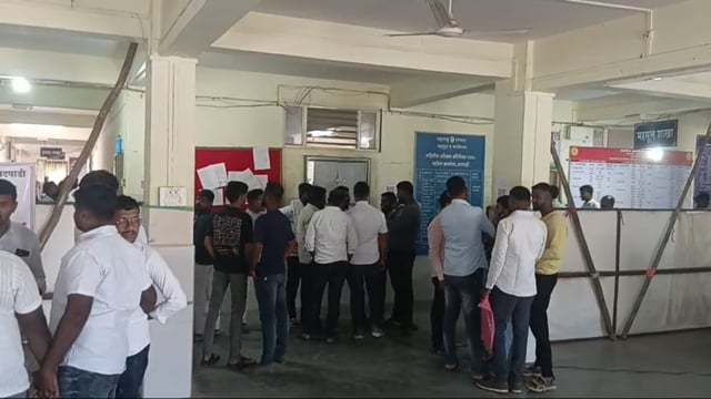 . “आटपाडीने दाखवली नवी वाट: राजकीय शत्रू नव्हे, सामाजिक बंध जास्त मजबूत!”