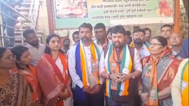 महापुरुषांचा विचार घेऊन नगरपालिका निवडणूक लढवीत आहोत,आमदार संजय बनसोडे