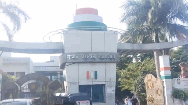 खामगाव नगरपरिषद अध्यक्षपदासाठी 6 तर सदस्य पदासाठी 143 उमेदवार रिंगणात