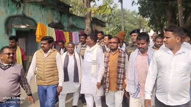 खेल मैदान पर ब्लॉक निर्माण में विवाद विधायक ने किया निरीक्षण