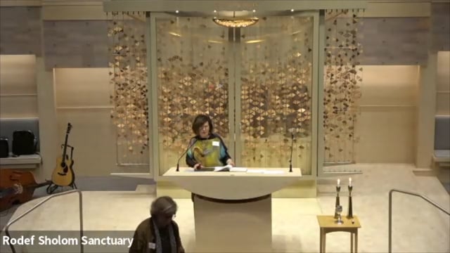 Gina Waldman at Congregation Rodef Sholom