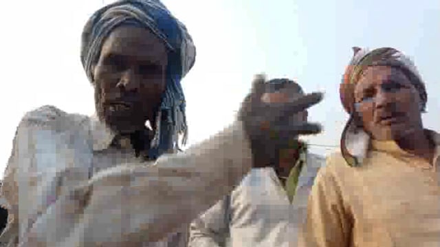 संगीता इंटरप्राइजेज कृषि केंद्र भैरोगंज घटिया किस्म के सरकारी बीज मिलने से किसानों में आक्रोश।उच्च क्वालिटी बीज का मांग