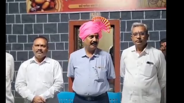 गावाचा गौरव! विजयसिंह बागल यांचा डीवायएसपी म्हणून सत्कार