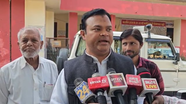 इटवा में मतदाता मैपिंग में गड़बड़ी! कांग्रेस नेता बोले—मताधिकार पर बड़ा ख़तरा