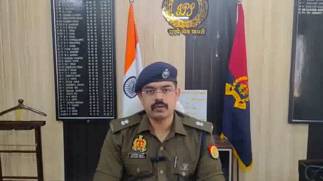 मेरठ थाना खरखौदा क्षेत्र अंतर्गत ग्राम बिजौली में एक युवक पैर में गोली लगने से घायल हुआ है,पुलिस अधीक्षक ग्रामीण मेरठ महोदय की बाइट।*