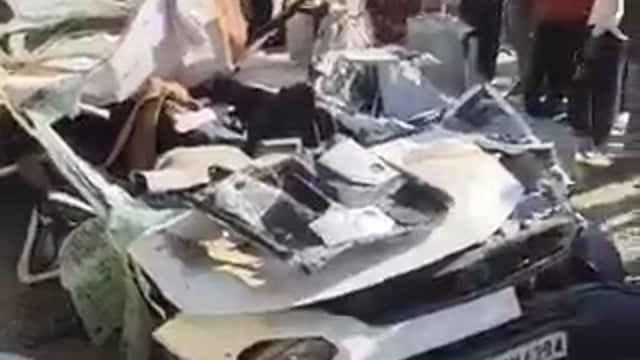 एक साथ जा रहे पूरे परिवार की मौत सहारनपुर मे सड़क हादसे में एक ही परिवार के 7 लोगो की मौत बजरी#latest_news 