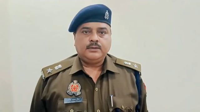 Bahraich..थाना विशेश्वरगंज क्षेत्रान्तर्गत घटित हत्या की घटना के सम्बन्ध में अपर पुलिस अधीक्षक नगर श्री अशोक कुमार सिंह 