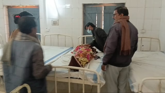 कोचिंग करने आई 16 वर्षीय छात्रा की तबीयत बिगड़ी पीएचसी में कराया गया भर्ती