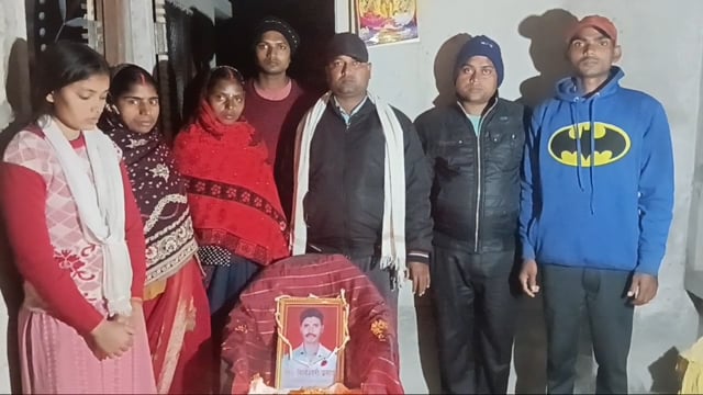सिरदला प्रखंड के जयनगर गांव में श्रद्धांजलि सभा का किया गया आयोजन