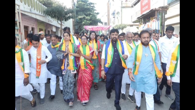 युतीच्या उमेदवारांना विजयी करा,आमदार संजय बनसोडे यांचे आवाहन