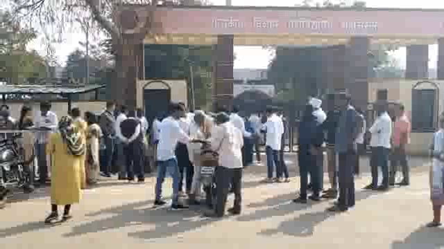 लोकशाही मजबुती करीता मतदान करावे जिल्हाधिकारी अविश्यांत पांडा यांचे आव्हान