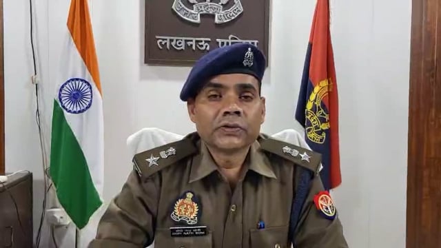 Lko Big Breaking 

राजधानी लखनऊ के थाना जानकीपुरम क्षेत्र में बुजुर्ग महिला के मृत अवस्था में मिलने के संबंध में अपर पुलिस उपायुक्त उत्तरी द्वारा दी गयी बाइट!!