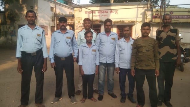 पीएचसी सिरदला में गार्डस को मिल रहा है मात्र पांच हजार का वेतन, बढ़ोतरी की रखी मांग