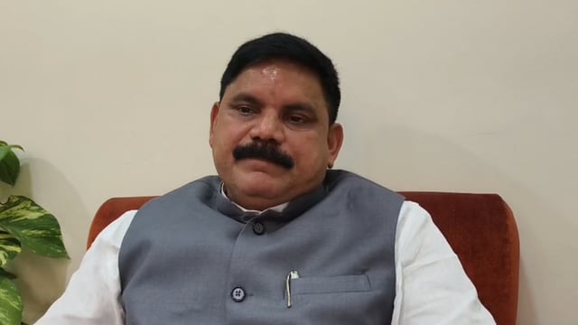 बगहा-रामनगर के विधायक संग शिष्टमंडल ने दिल्ली में केंद्रीय राज्य मंत्री सतीश चंद्र दुबे से की भेंट