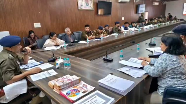 MANT- प्रेम प्रसंग दोस्ती और आकर्षक से, युवा अवस्था में होने, वाली आपराधिक घटनाओं के प्रति,मथुरा पुलिस करेगी जागरूक,,