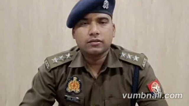 अलीगढ ब्रेकिंग न्यूज़ ** कोतवाली इगलास का मामला पूजा कर मंदिर से लोट रही महिला के ऊपर विमल गुप्ता ने किया चाकू से हमला 