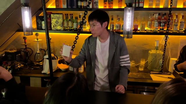 Video Ultimate Invisible Deck by Sway Liu and JT Magic (Blue)