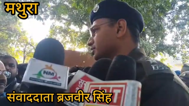 जमुना एक्सप्रेस 4 बस 3 कारऔरकई बाहन आग की चपेट में 13की मौत 70 घायलअस्पताल मेंभर्ती मृतकोंको दोदो लाख रुपए देने की घोषणा