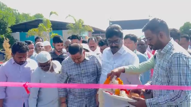 धर्माबाद मैं युवा व्यापारी सुभोद जी काकानी के करकमलों से भव्य स्वमिग शुभारंभ 