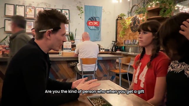 Video GIFTISM by Deuce Gala Magic