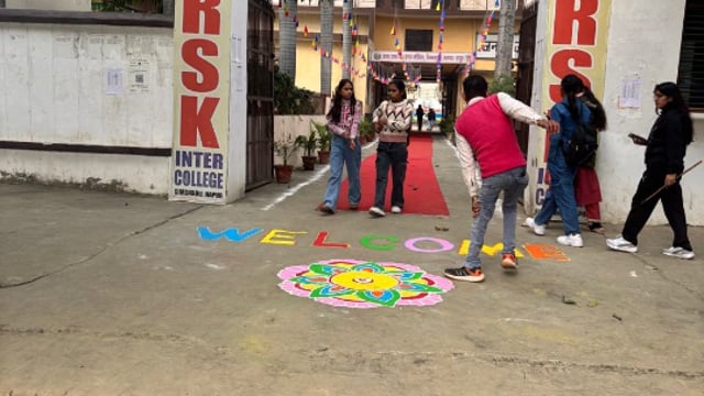 आरएसके इंटर कॉलेज सिंभावली में मिशन शक्ति 5.0 कार्यक्रम के अंतर्गत क्षेत्र की सशक्त महिलाओं को सम्मानित किया गया