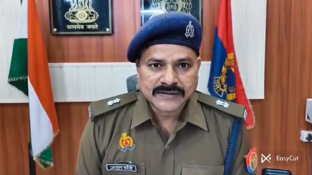 ब्रेकिंग न्यूज़ 

*सर्दियों में होने वाली दुर्घटनाओं की रोकथाम व सडक सुरक्षा हेतु सभी जनपद वासियों से पुलिस अधीक्षक यातायात अतुल कुमार चौबे की अपील।*