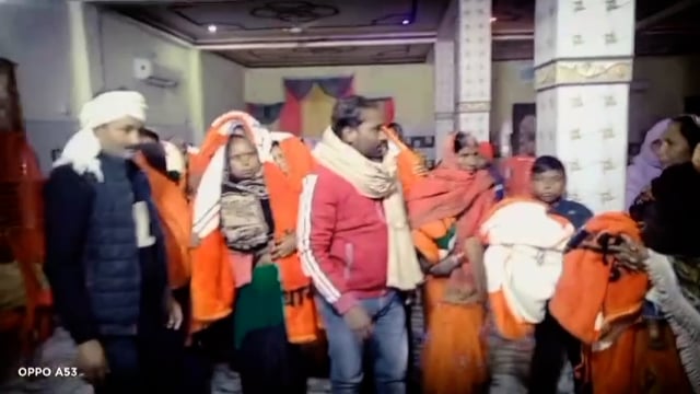 बांसडीह कस्बे कड़ाके की ठंड को लेकर विधायक केतकी सिंह के नेतृत्व में सैकड़ो जरूरत मंद लोगों को किया गया कम्बल वितरण