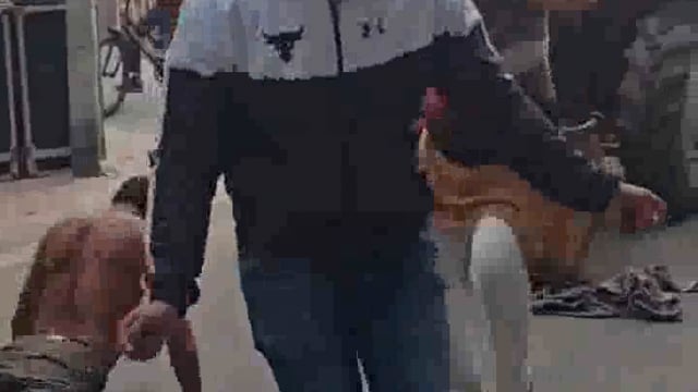 मेरठ में गन्ना विभाग कार्यालय पर 8 दिन से चल रहा धरना खत्म , किसानो मांग पूरी होने पर किसान जीत की खुशी मनाते हुए