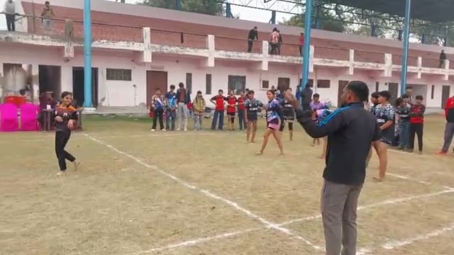 मथुरा में 'विधायक खेल स्पर्धा' का भव्य आयोजन: माननीय विधायक  श्रीकांत शर्मा ने खिलाड़ियों को किया पुरस्कृत