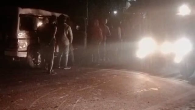 आसमान ठोठा गाँव के समीप बोलेरो और बाइक की टक्कर में एक व्यक्ति की हुई मौत,महिला हुई घायल