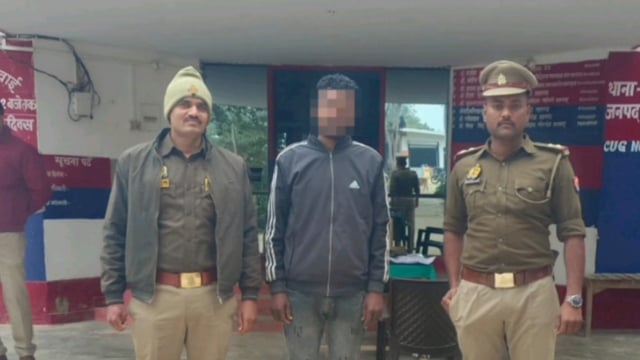 थाना महेशगंज पुलिस द्वारा 4 जिंदा देसी बम नाजायज के साथ किया गया गिरफ्तार अपराधी चंदन सरोज#latest_news 