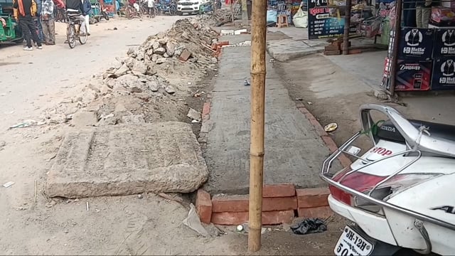 सिरदला बाजार में नाली निर्माण कार्य शुरू, जल निकासी की समस्या होगी दूर