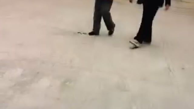 ➡️......मन्दिर में हुआ- जरा सा चूम लूँ मैं.....पर डांस
लखीमपुर-  शहर के मिश्राना मोहल्ला स्थित मुड़िया महंत मंदिर में फिल्मी गाने पर बनी रील 
प्रीति नामक महिला की फेसबुक आईडी से पोस्ट की गई रील
श्रद्धालुओं में आक्रोश 
मंदिर के पुजारी और सर्वराकार ने एसडीएम की शिकायत
रील की सनक में लोग यह भी नहीं याद रखते कि कम से कम धार्मिक स्थलों को तो बख्श दिया जाए