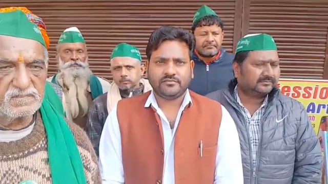 भारतीय किसान यूनियन सुनील के राष्ट्रीय प्रवक्ता पवन चतुर्वेदी प्रदेश  मुख्य सचिव उदयभान सिंह उनके वरिष्ठवरिष्ठ कार्यकरता