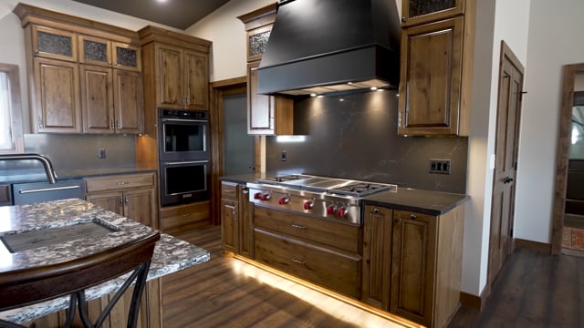 Custom Countertops & Surfaces