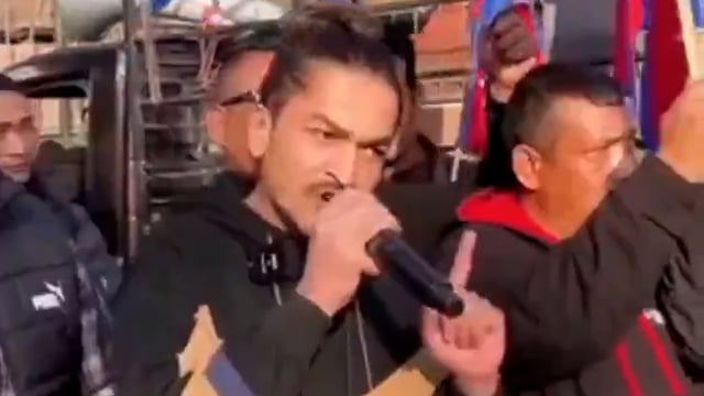 बड़ी खबर!!

*✳️अगर बांग्लादेश में हमारे हिंदू भाइयों को नुकसान पहुंचा तो..!*

नेपाल में अवैध बांग्लादेशियों के साथ वैसा ही व्यवहार होगा। 

नेपाल में हिंदू संगठनों ने किया एलान।