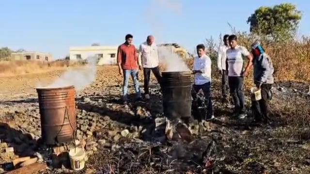 उदगीरच्या राज्य उत्पादन शुल्क विभागाने विशेष मोहीम राबवून साडे चार लाखांची अवैध दारू केली जप्त