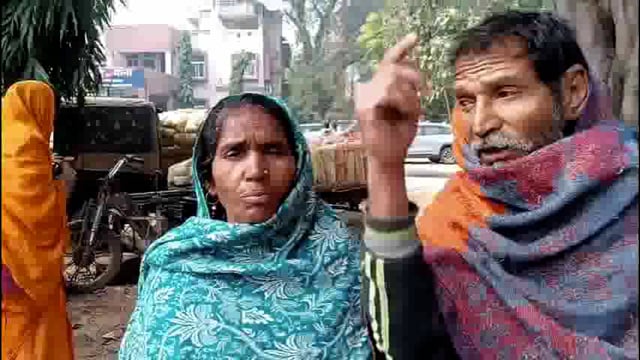 नल जल के पानी के विवाद में दबंगों ने घर में लगाई आग,थाना में शिकायत दर्ज।