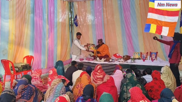 ग्रामसभा डीहबलई हुलासगढ़ गांव में बौद्धधर्म के अनुसार मृत्यु आत्मा को दी गई श्रद्धांजलि बौद्धधर्म को किया से#latest_news 