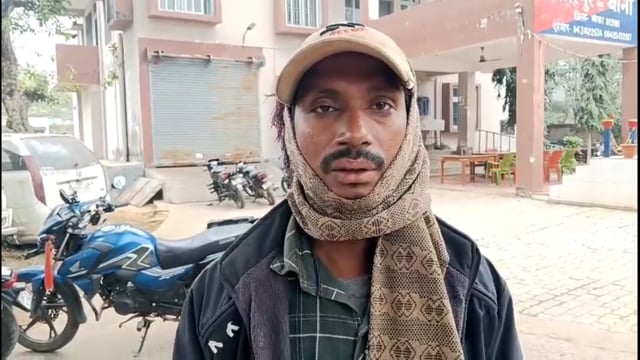 भरको हाट के समीप से अज्ञात चोरों ने ई-रिक्शा किया चोरी, पीड़ित ने थाने में दिया आवेदन।