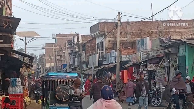 फुल्लीडुमर बाजार की मुख्य सड़कें जल्द अतिक्रमणकारियों से होगी मुक्त - अंचलाधिकारी 