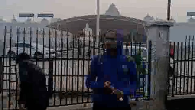 nav varsh per Saharanpur ka railway station sundarta ko bya Karta hua