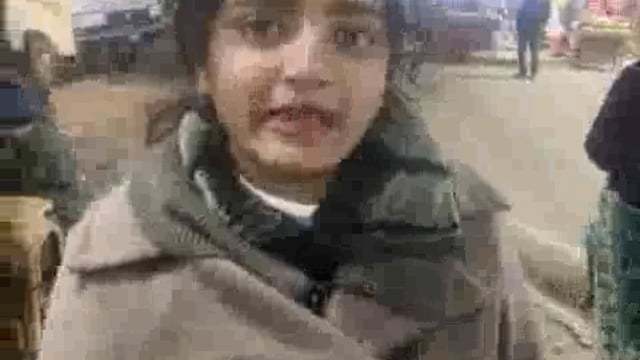 सड़क पर बहता नाली का पानी नगर निगम की लापरवाही, 