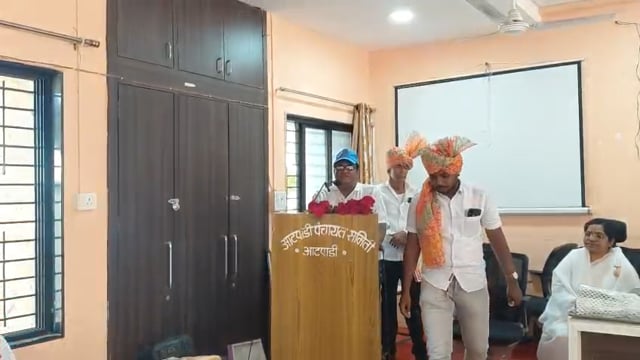 अनेक दिगजानी पत्रकारितेतून सुरुवात केली आहे स्नेहजीत पोतदार 