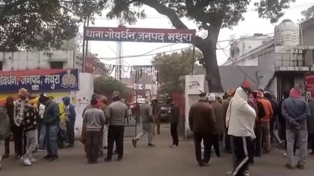 MANT- संदिग्ध परिस्थिति में युवक की मौत,परिजनों ने लगाया चार लोगों पर, हत्या का आरोप,,