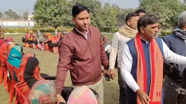 बीपीएम इंटरनेशनल स्कूल शाहपुर में कंबल वितरण कार्यक्रम आयोजित